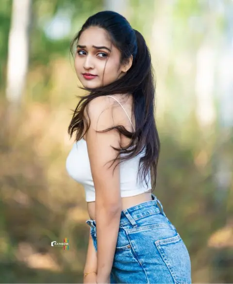 Nayantara Bengali Escorts Guwahati - Kolkata Call Girl Age 24